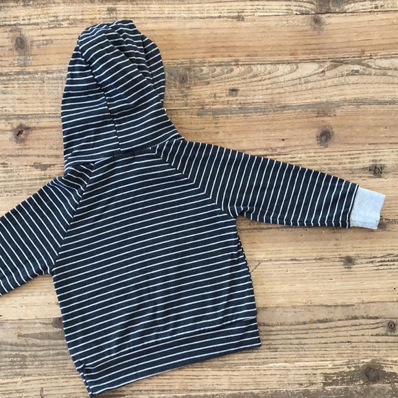 NEW “&” 18 month unisex hooded sweatshirt - Picture 5 of 8